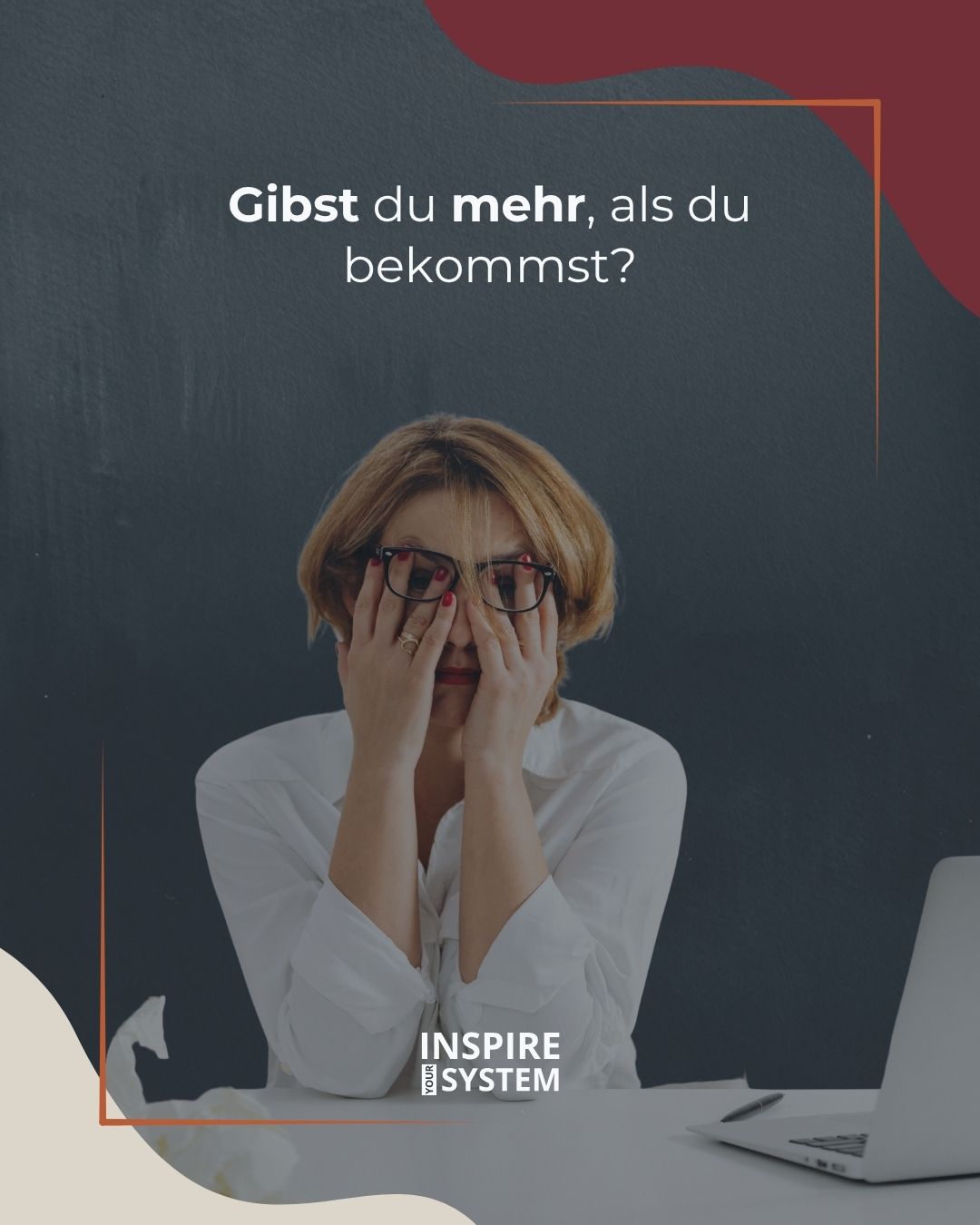 Erschöpfte Frau